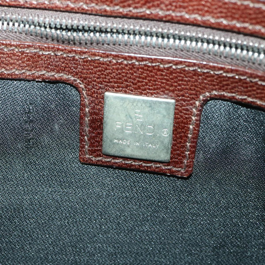 FENDI Mamma Baguette Shoulder Bag Suede Brown ki2706