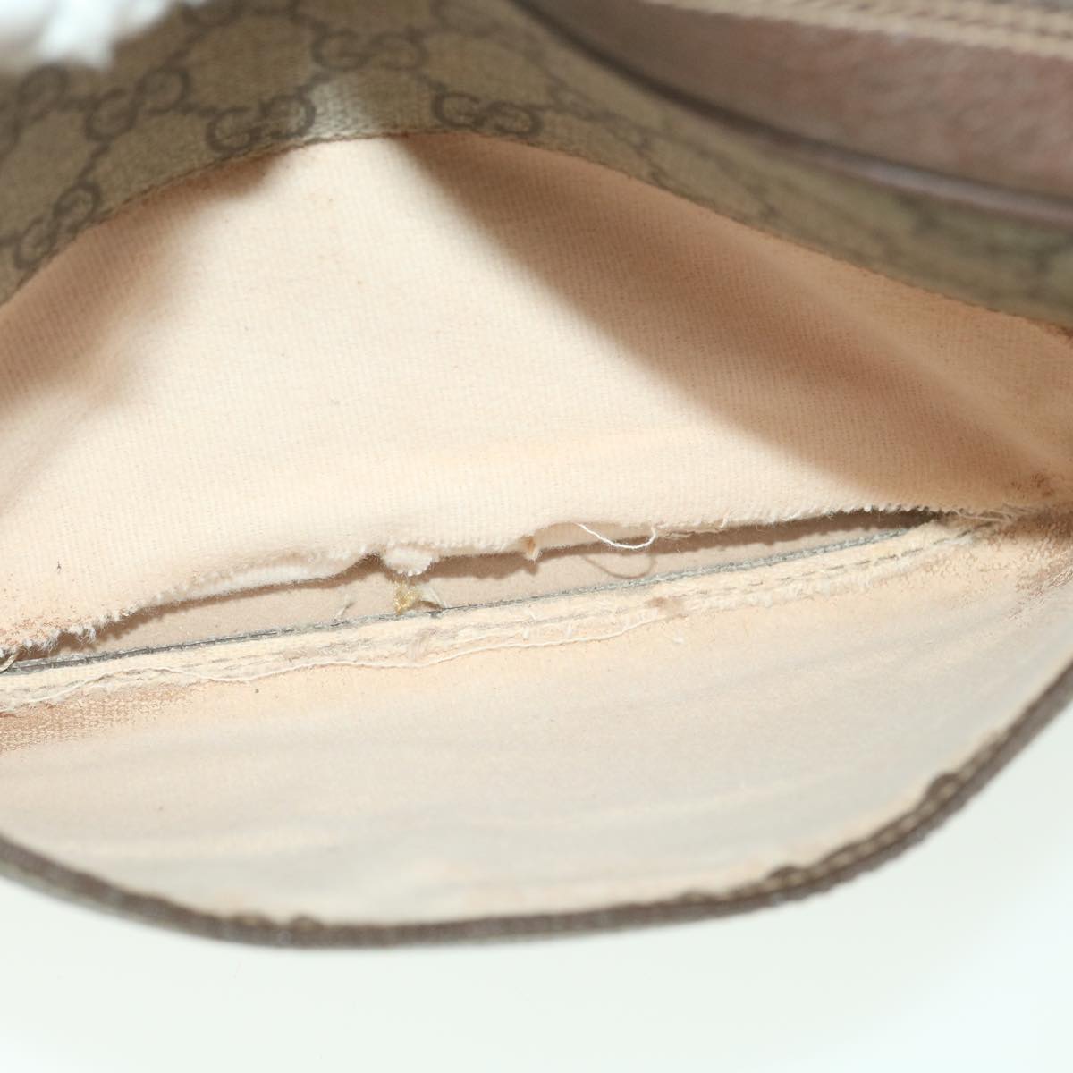GUCCI GG Canvas Shoulder Bag PVC Leather Beige ki2776