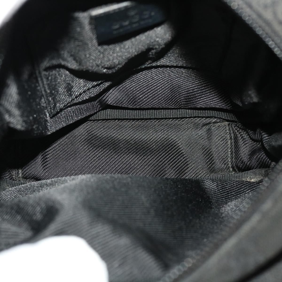 GUCCI GG Canvas Shoulder Bag Black 90470 ki2892