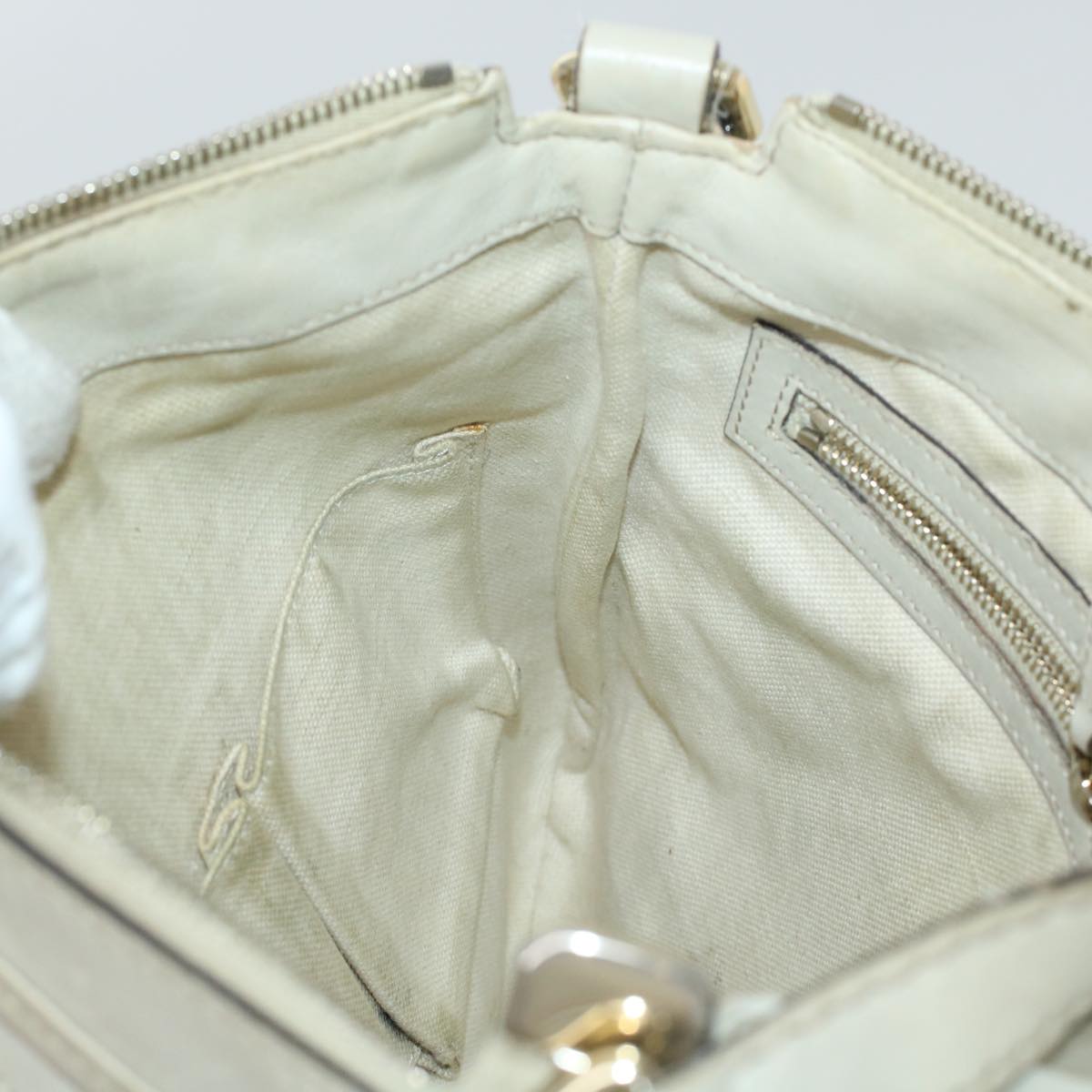 GUCCI GG Canvas Guccissima Shoulder Bag White ki2988