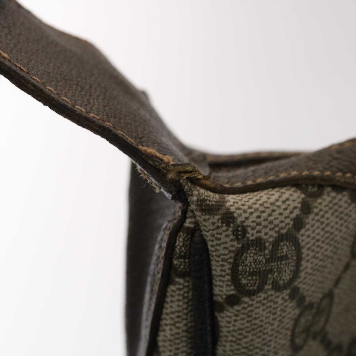 GUCCI GG Canvas Web Sherry Line Shoulder Bag PVC Leather Beige Green ki3157