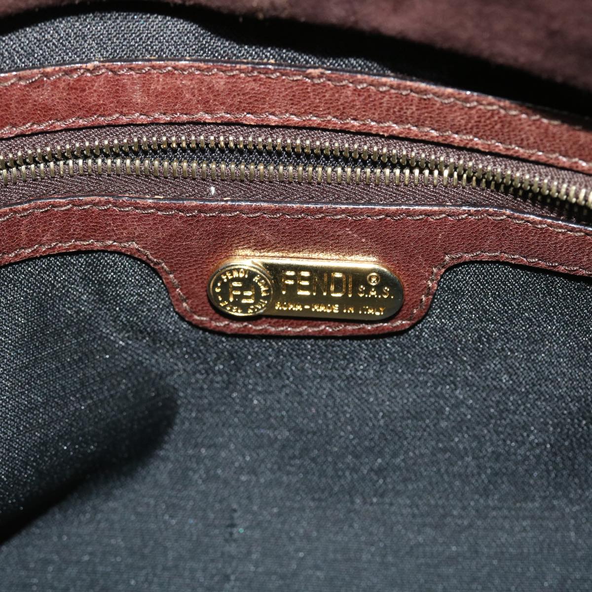FENDI Mamma Baguette Shoulder Bag Suede Brown ki3319