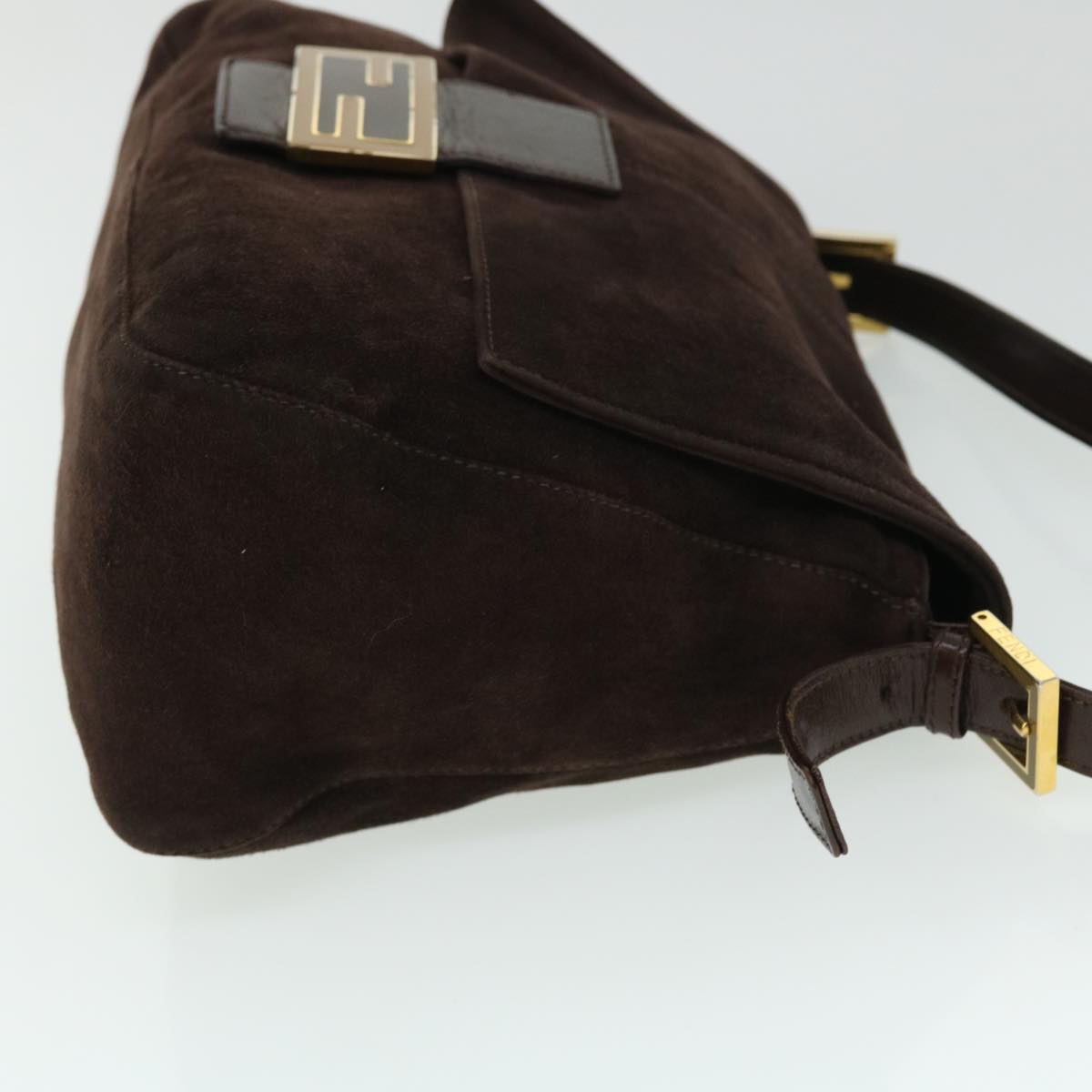 FENDI Mamma Baguette Shoulder Bag Suede Brown ki3319