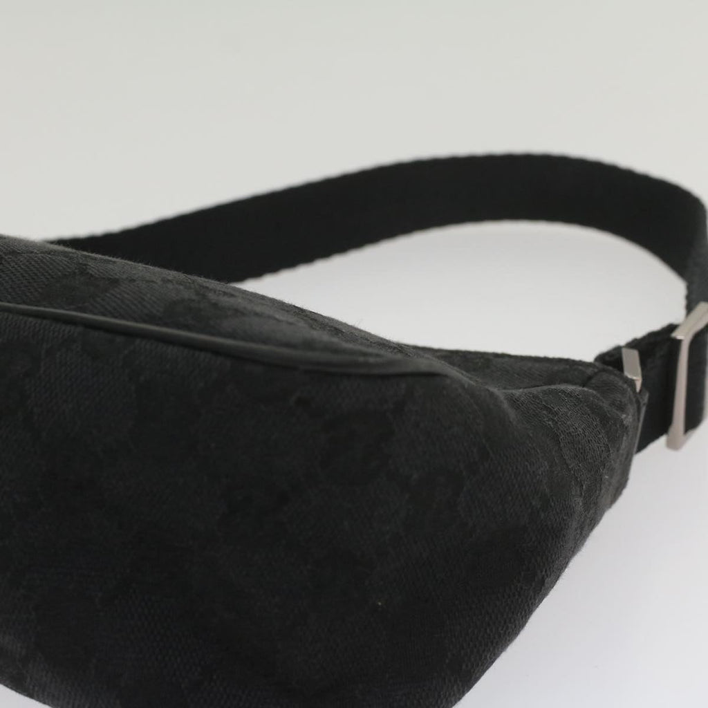 GUCCI GG Canvas Pouch Black 106644 ki3587