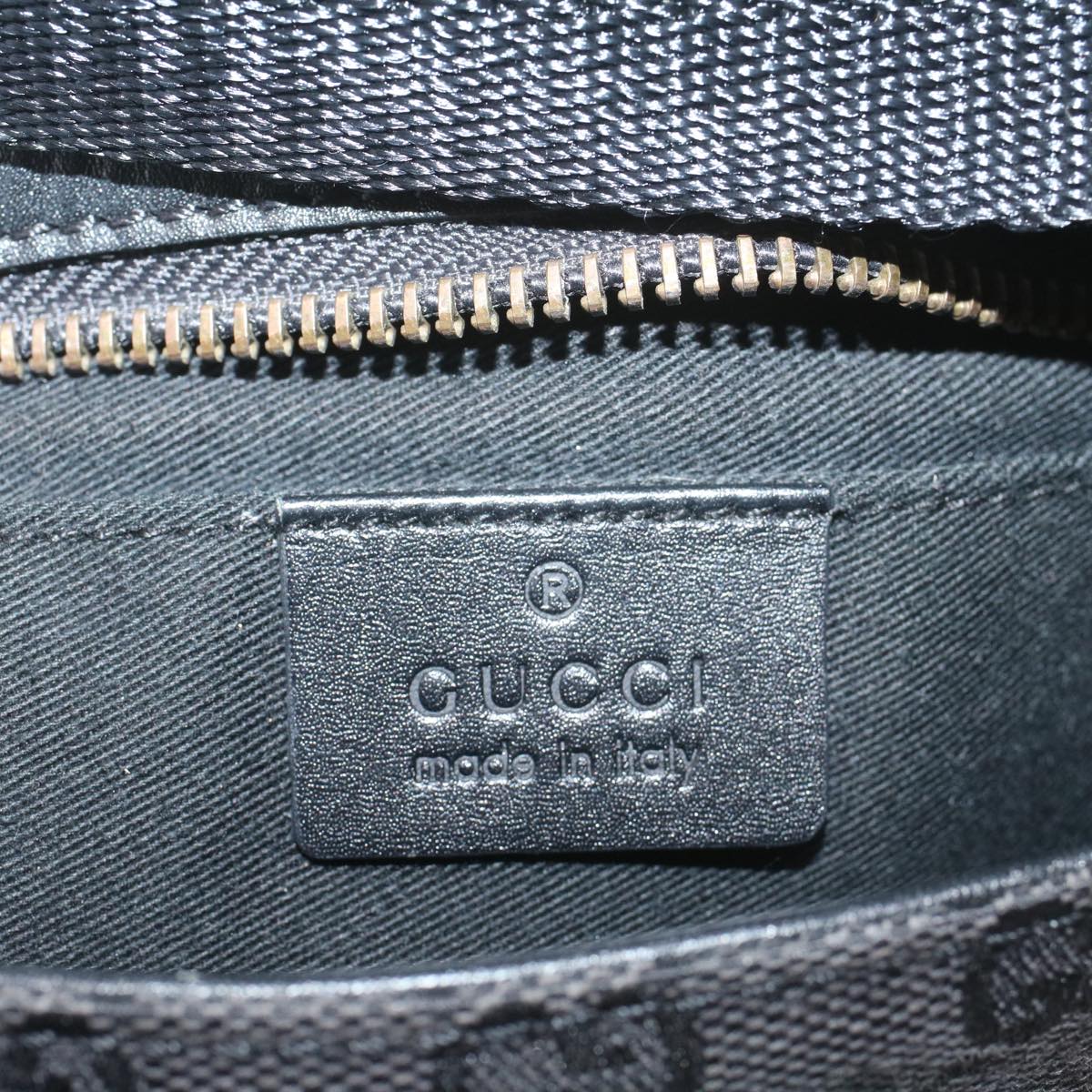 GUCCI GG Canvas Pouch Black 106644 ki3587