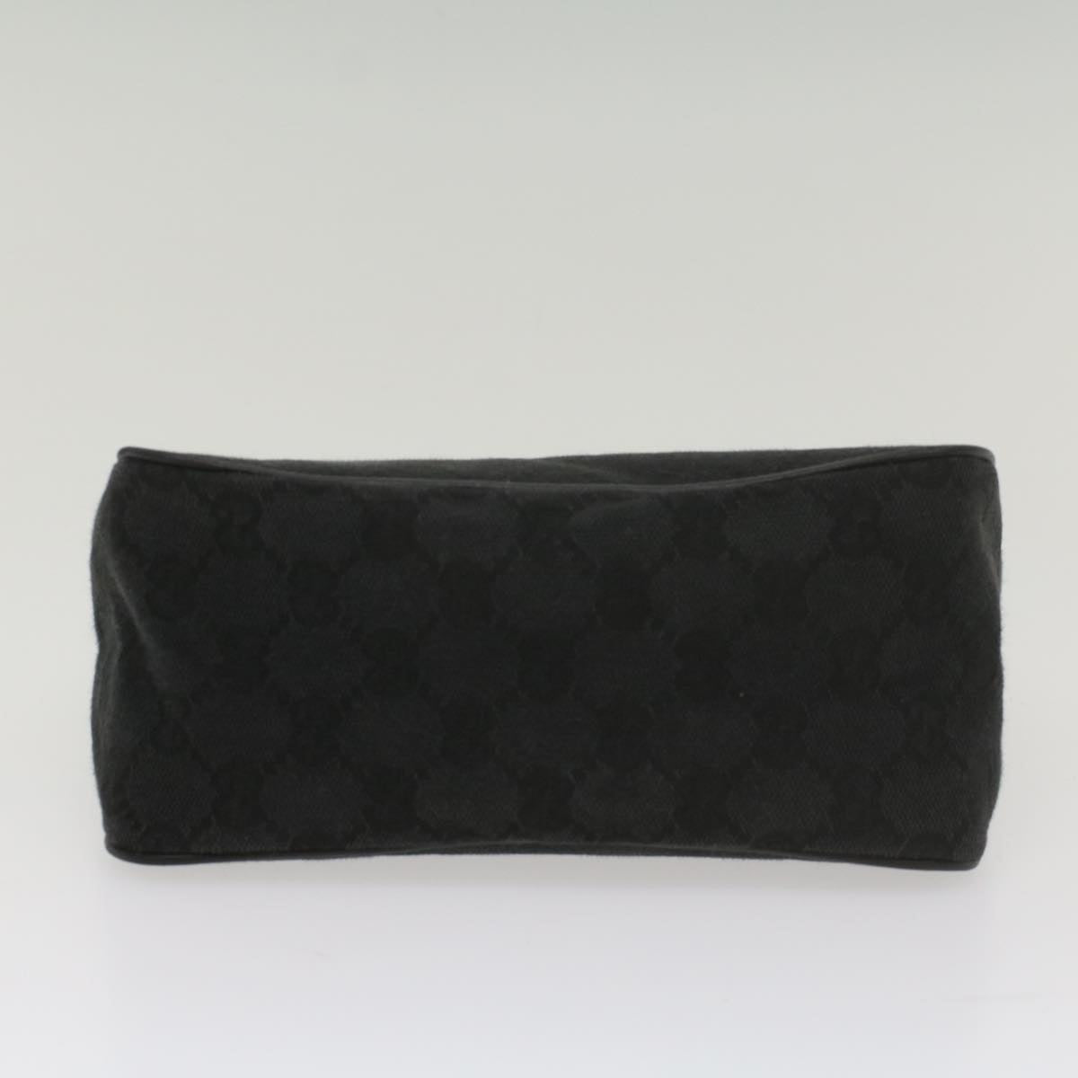 GUCCI GG Canvas Pouch Black 106644 ki3587