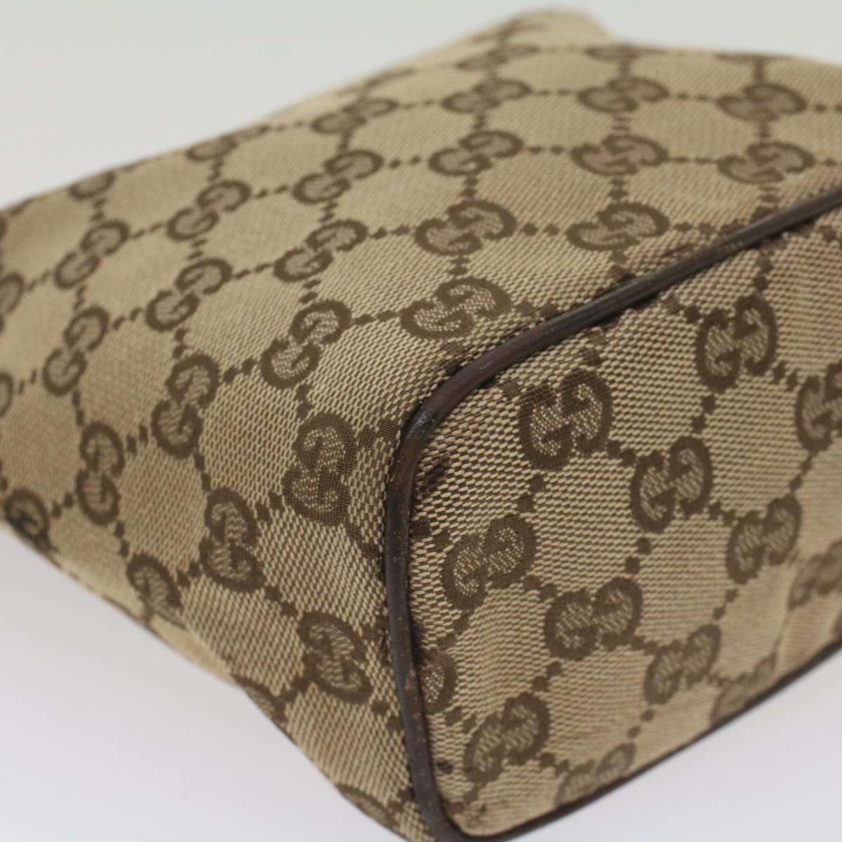 GUCCI GG Canvas Pouch Beige ki3614