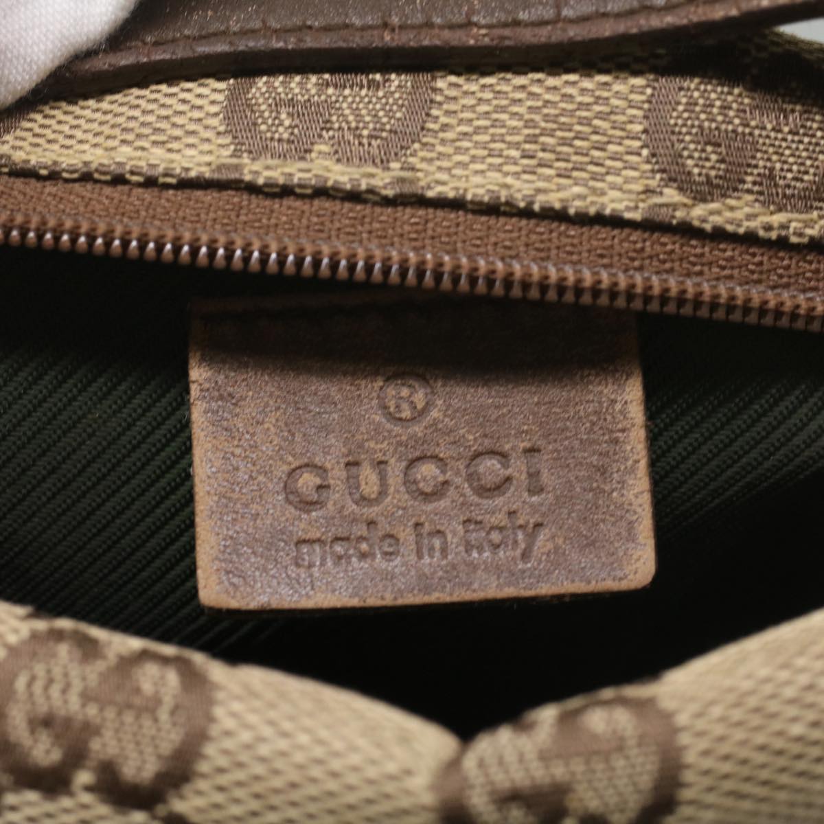 GUCCI GG Canvas Pouch Beige ki3614