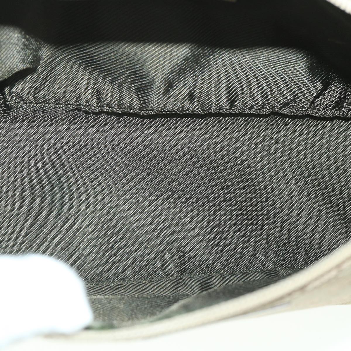 GUCCI GG Canvas Accessory Pouch Beige 07198 ki3636