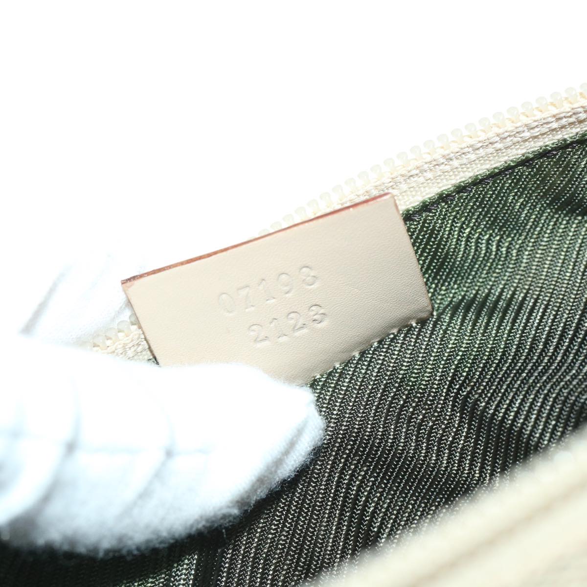 GUCCI GG Canvas Accessory Pouch Beige 07198 ki3636