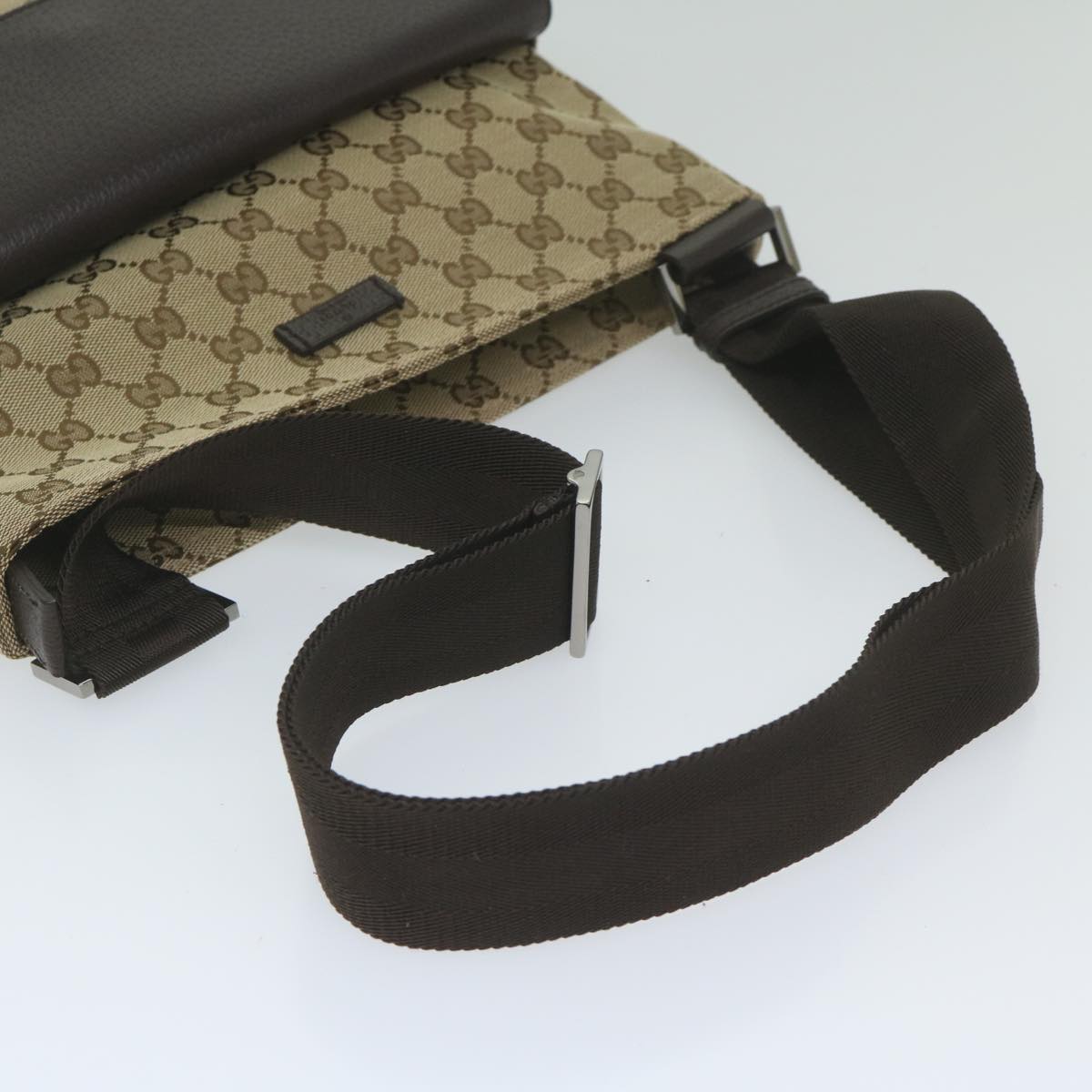 GUCCI GG Canvas Shoulder Bag Beige 256100 ki3818