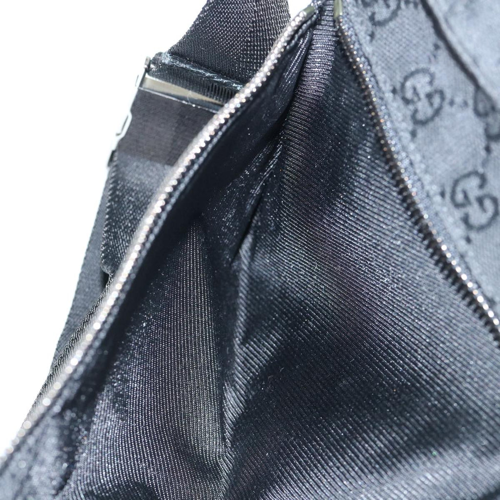 GUCCI GG Canvas Waist bag Black 28566 ki3828