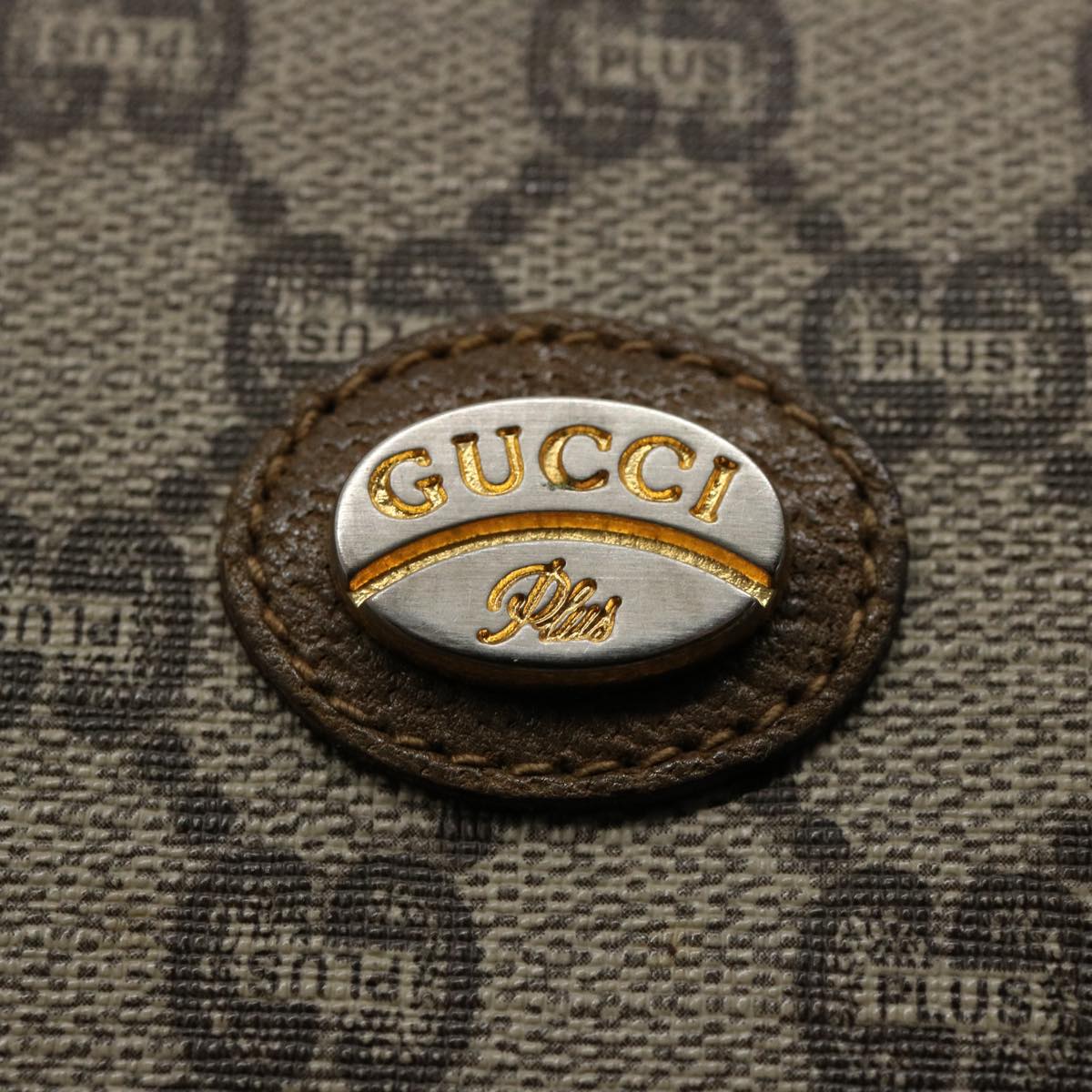 GUCCI GG Plus Supreme Clutch Bag PVC Leather Beige ki3866
