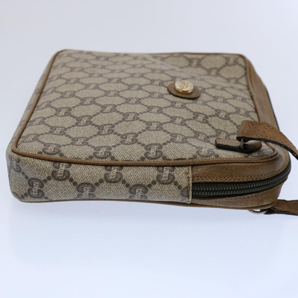 GUCCI GG Plus Supreme Clutch Bag PVC Leather Beige ki3866