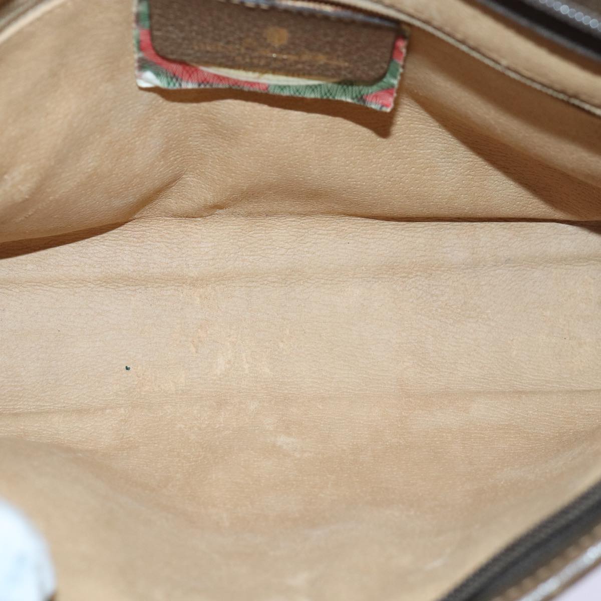 GUCCI GG Supreme Clutch Bag PVC Beige 111 01 037 ki4721