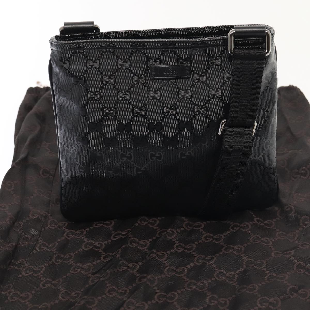 GUCCI GG implementation Shoulder Bag Silver Black 201538 ki4758A