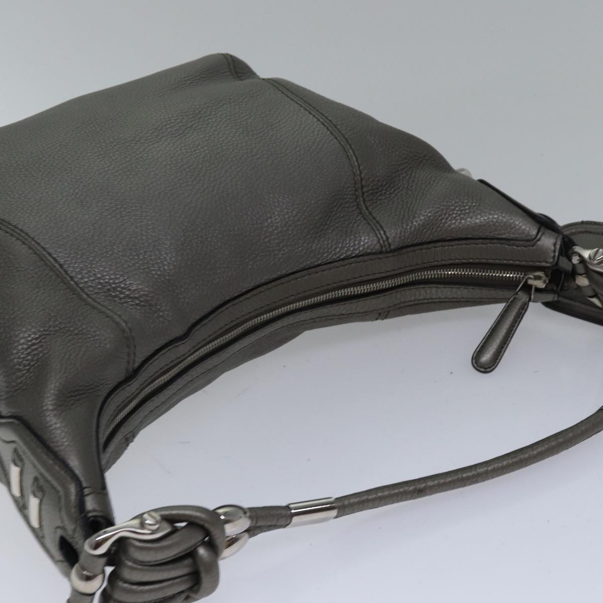 GUCCI Bamboo Fringe Shoulder Bag Leather Silver ki4907