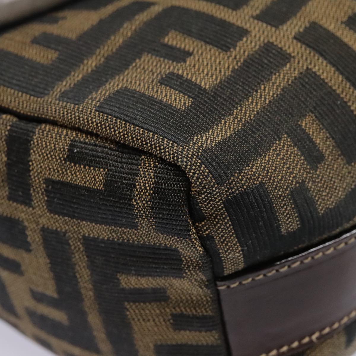 FENDI Zucca Canvas Pouch Brown Black gold ki4972