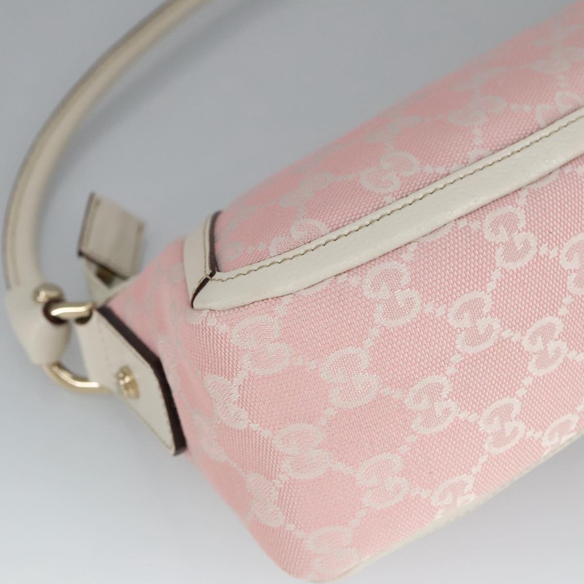 GUCCI GG Canvas Shoulder Bag Pink 130939 ki5065