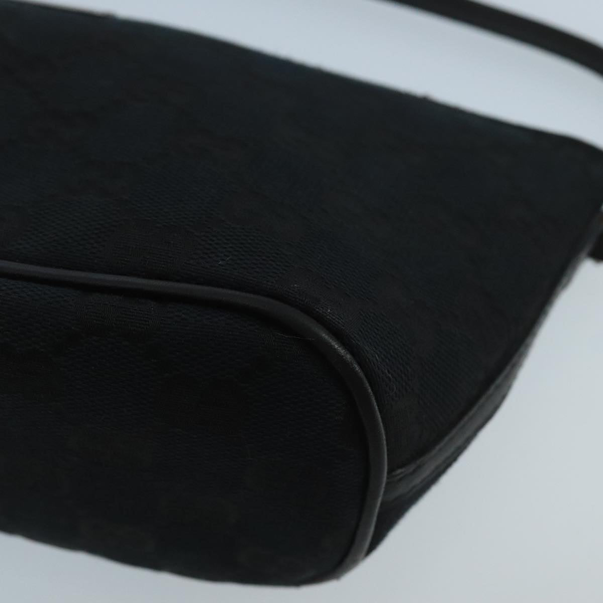 GUCCI GG Canvas Pouch Black Silver 039 1103 ki5152