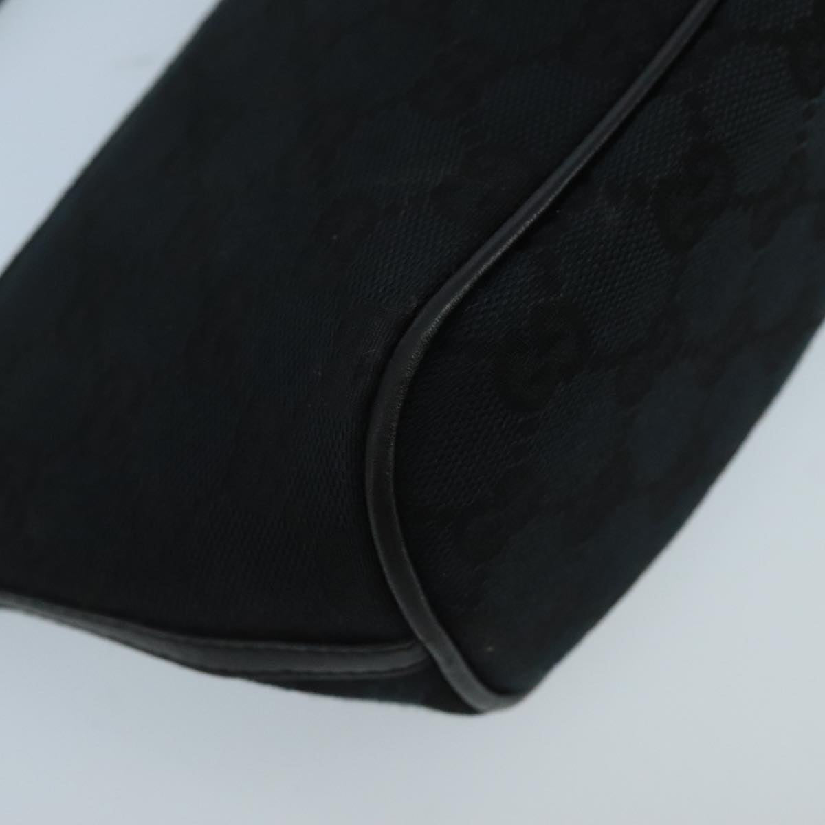 GUCCI GG Canvas Pouch Black Silver 039 1103 ki5152