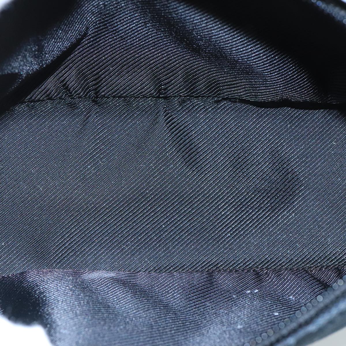 GUCCI GG Canvas Pouch Black Silver 039 1103 ki5152