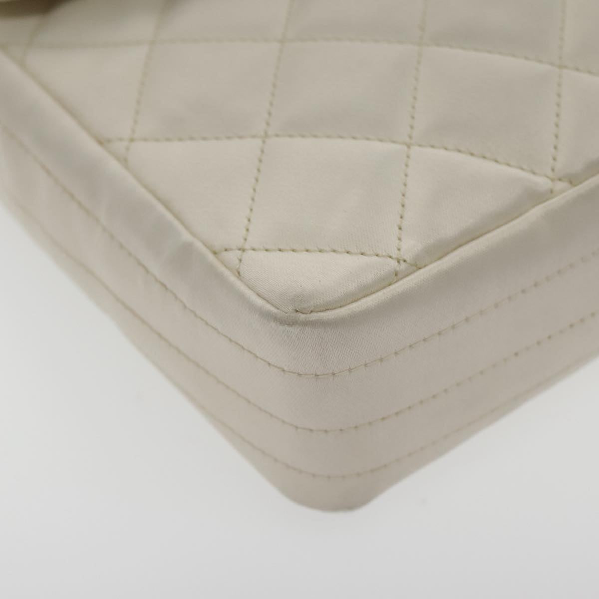 CHANEL Matelasse Chain Shoulder Bag Satin White Gold CC kk366A