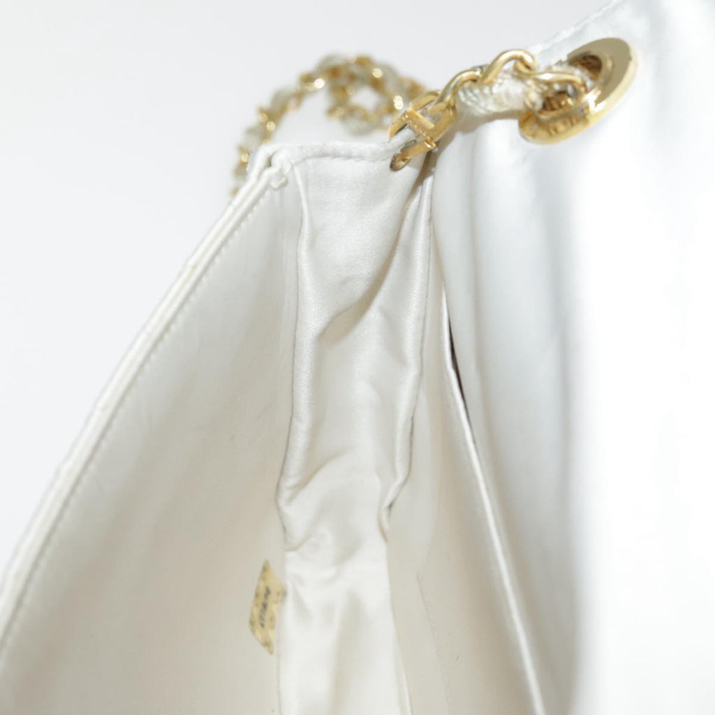 CHANEL Matelasse Chain Shoulder Bag Satin White Gold CC kk366A