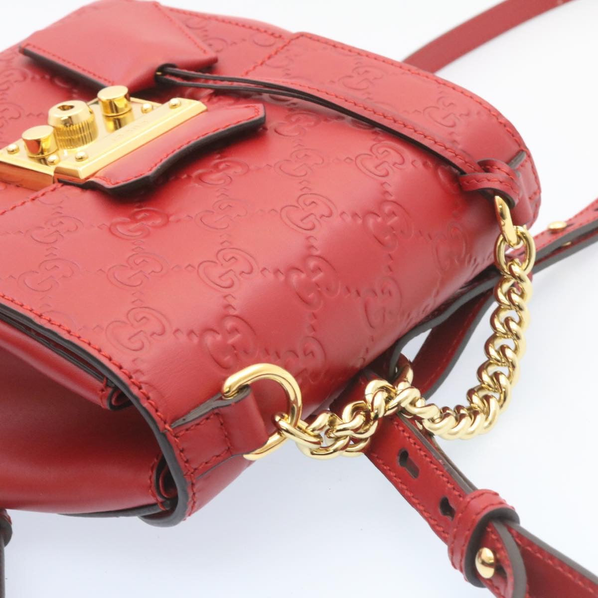 GUCCI Guccissima GG Padlock Backpack Leather Red knn037