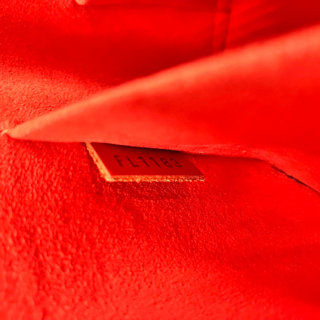 LOUIS VUITTON Epi Alma BB