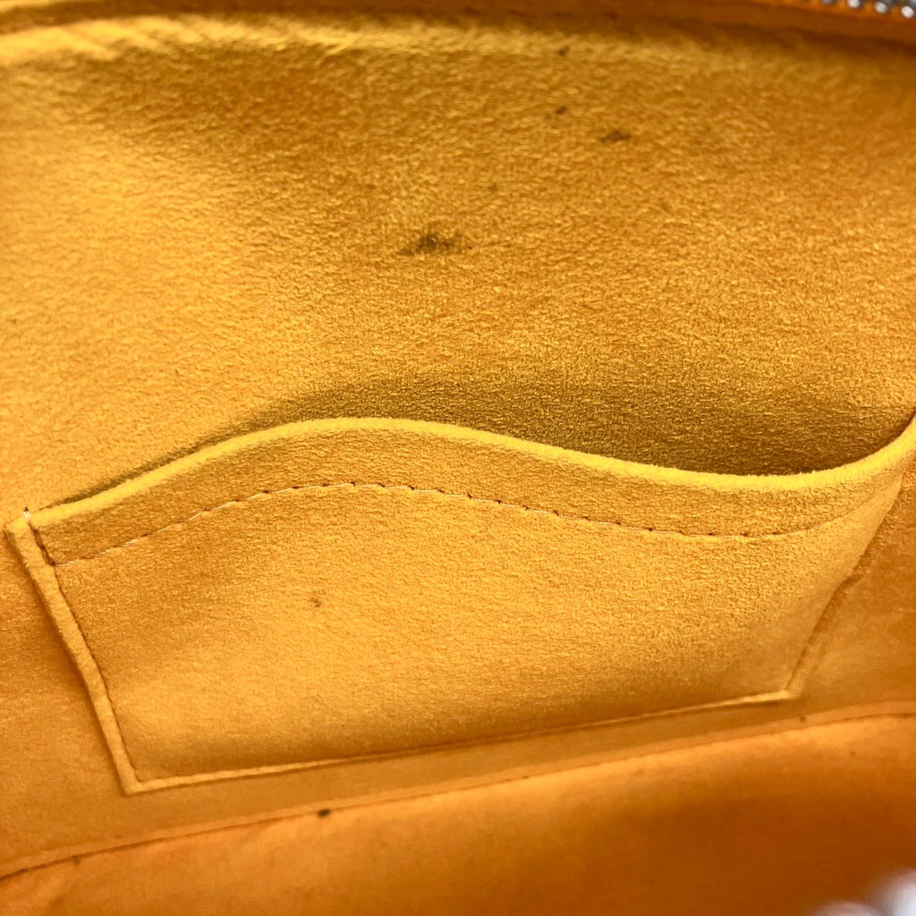 LOUIS VUITTON Epi alma BB