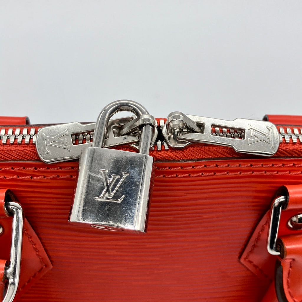 LOUIS VUITTON Epi Alma BB