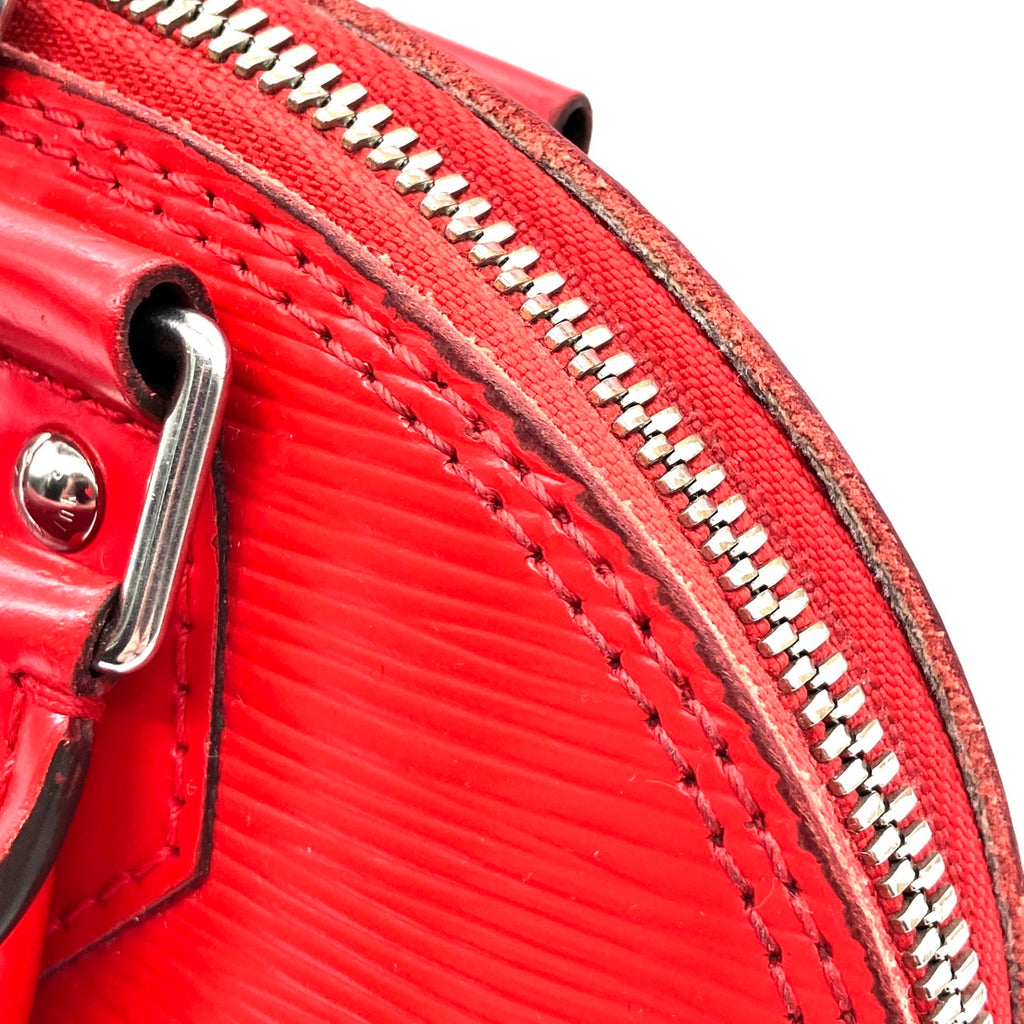 LOUIS VUITTON Epi Alma BB