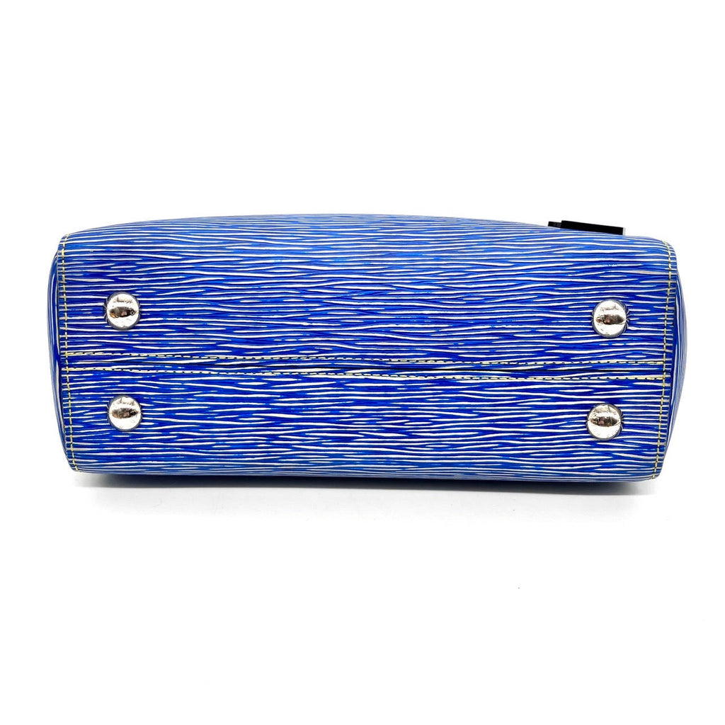 LOUIS VUITTON Epi Cluny BB