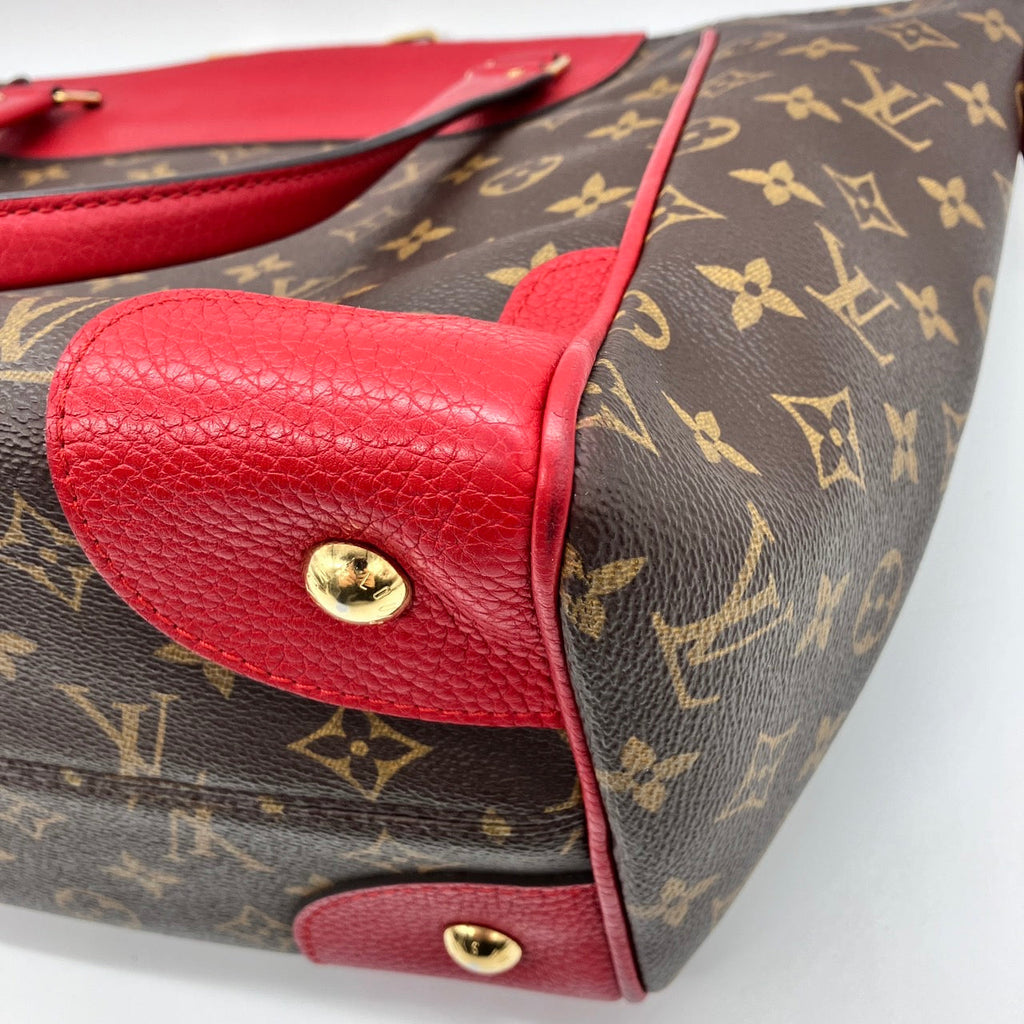LOUIS VUITTON Estrella Shoulder bag