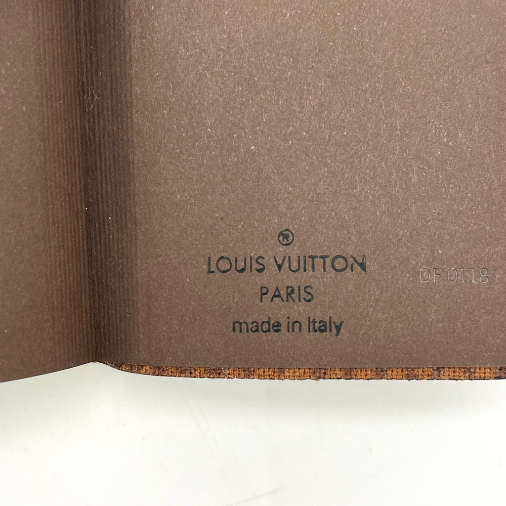 LOUIS VUITTON  Memo