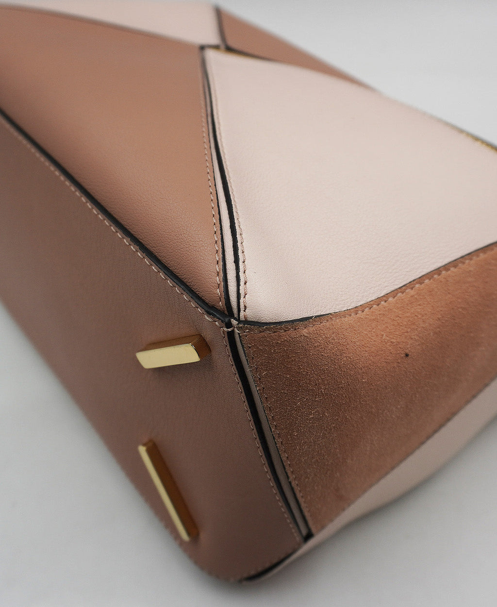 Medium Puzzle Bag with Suede Nude Cream Pink