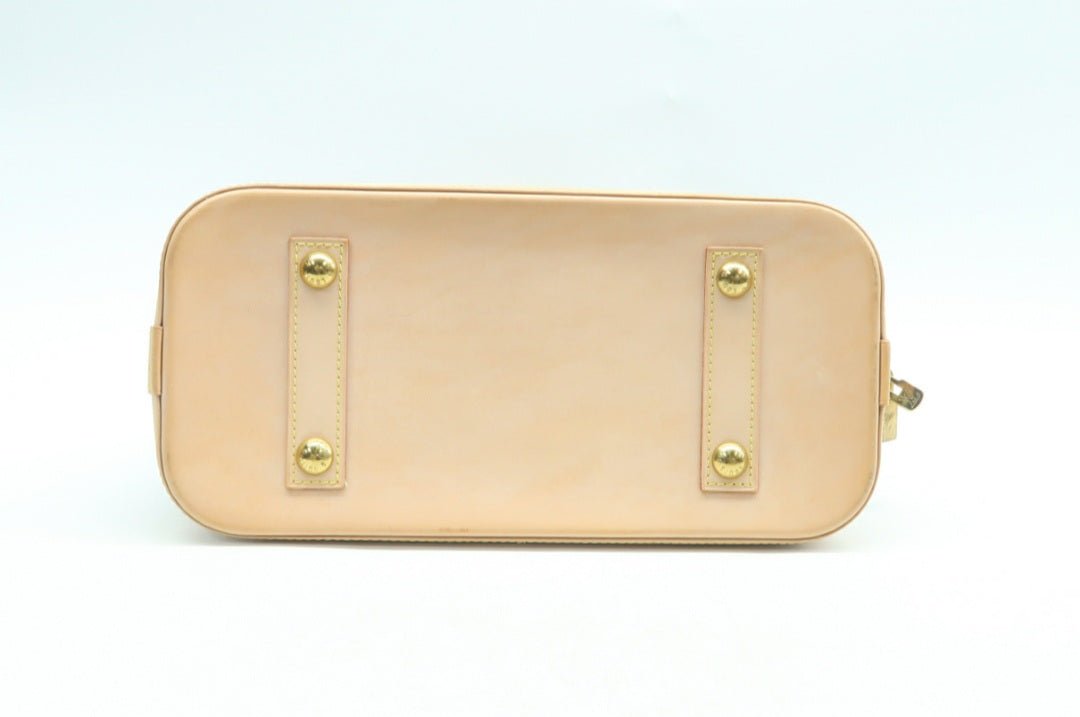 Louis Vuitton Alma Canvas Hand Bag