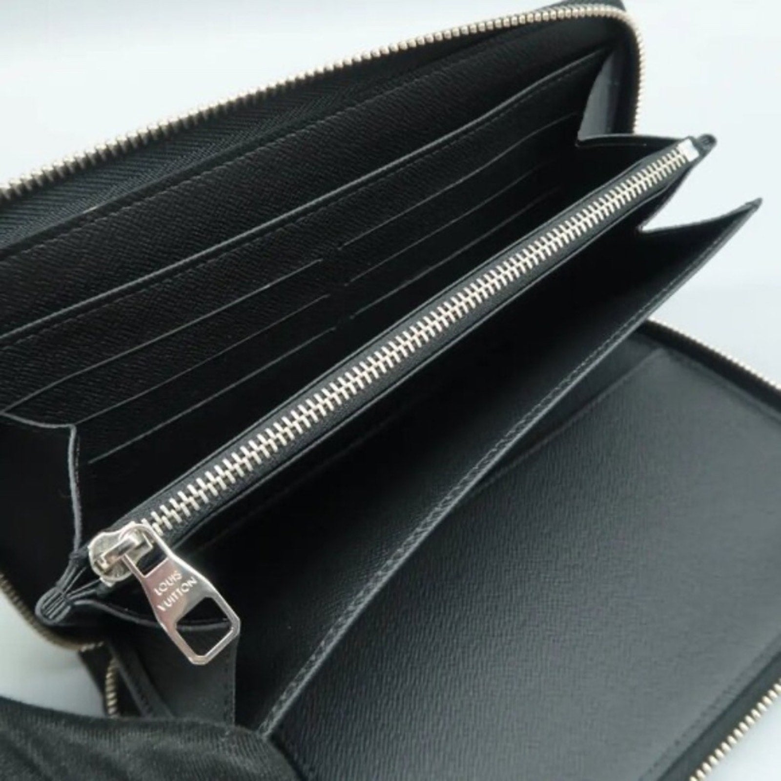 Louis Vuitton Black Damier Graphite Canvas Clutch Bag