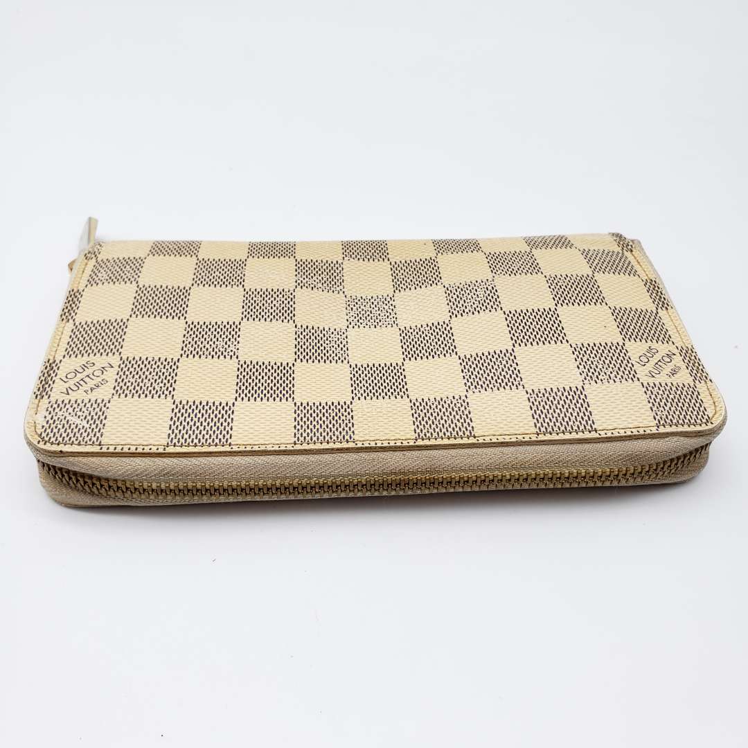 Louis Vuitton Damier Azur Zippy Zip Wallet