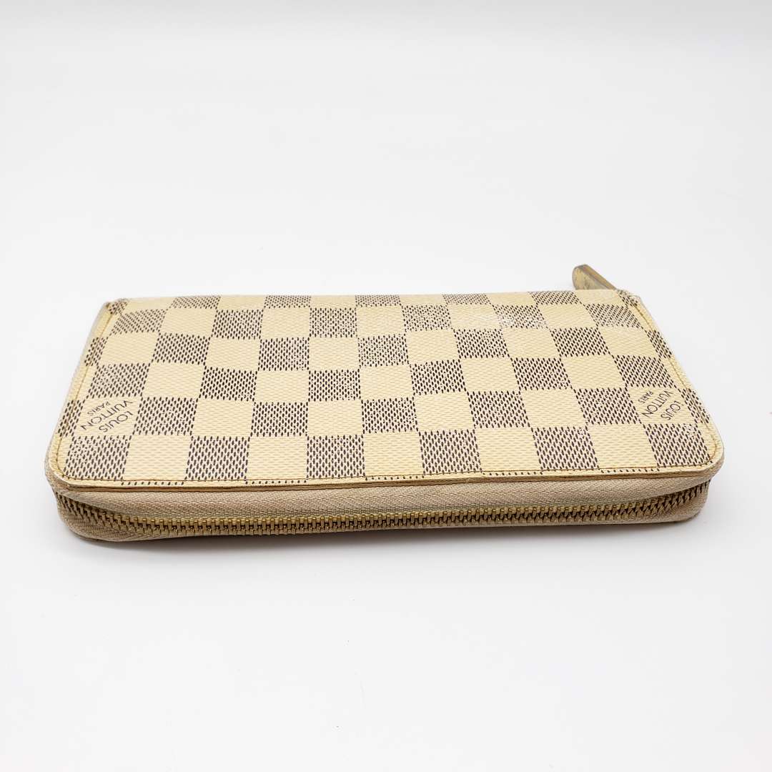 Louis Vuitton Damier Azur Zippy Zip Wallet