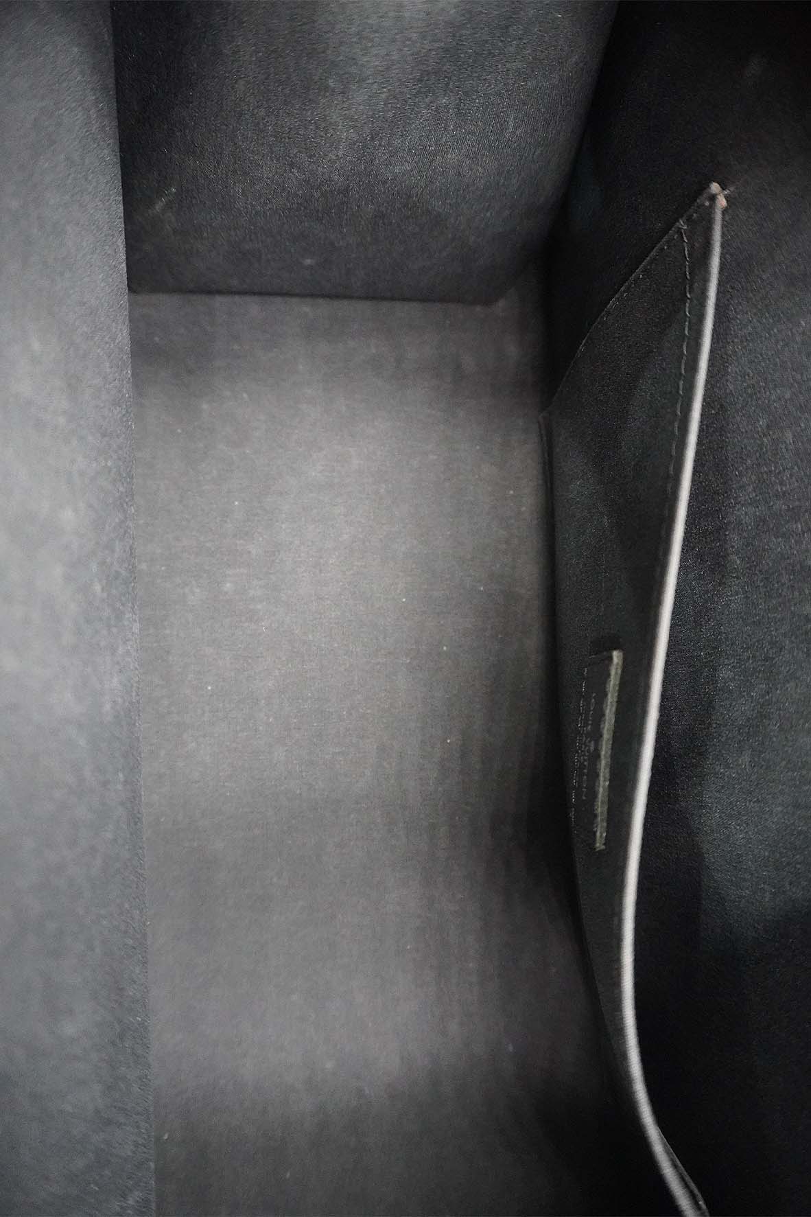 Epi Madeleine PM Black