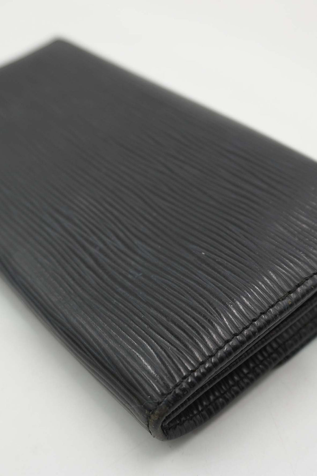 Epi Porte Tresor Long Wallet Black