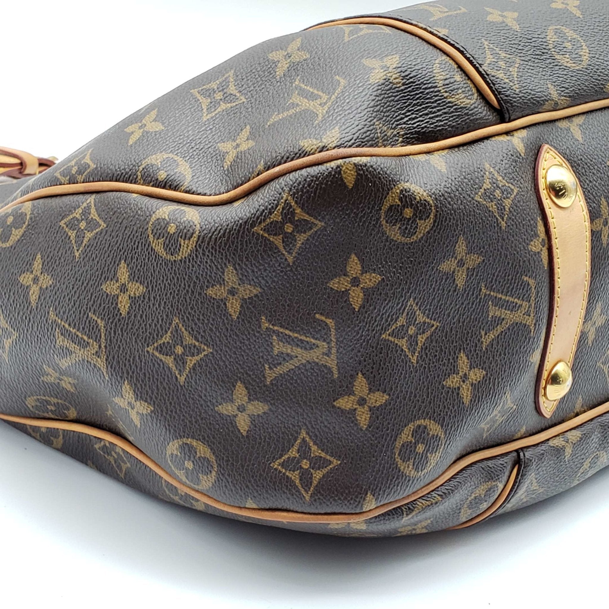 Louis Vuitton Galliera GM Monogram Tote Bag
