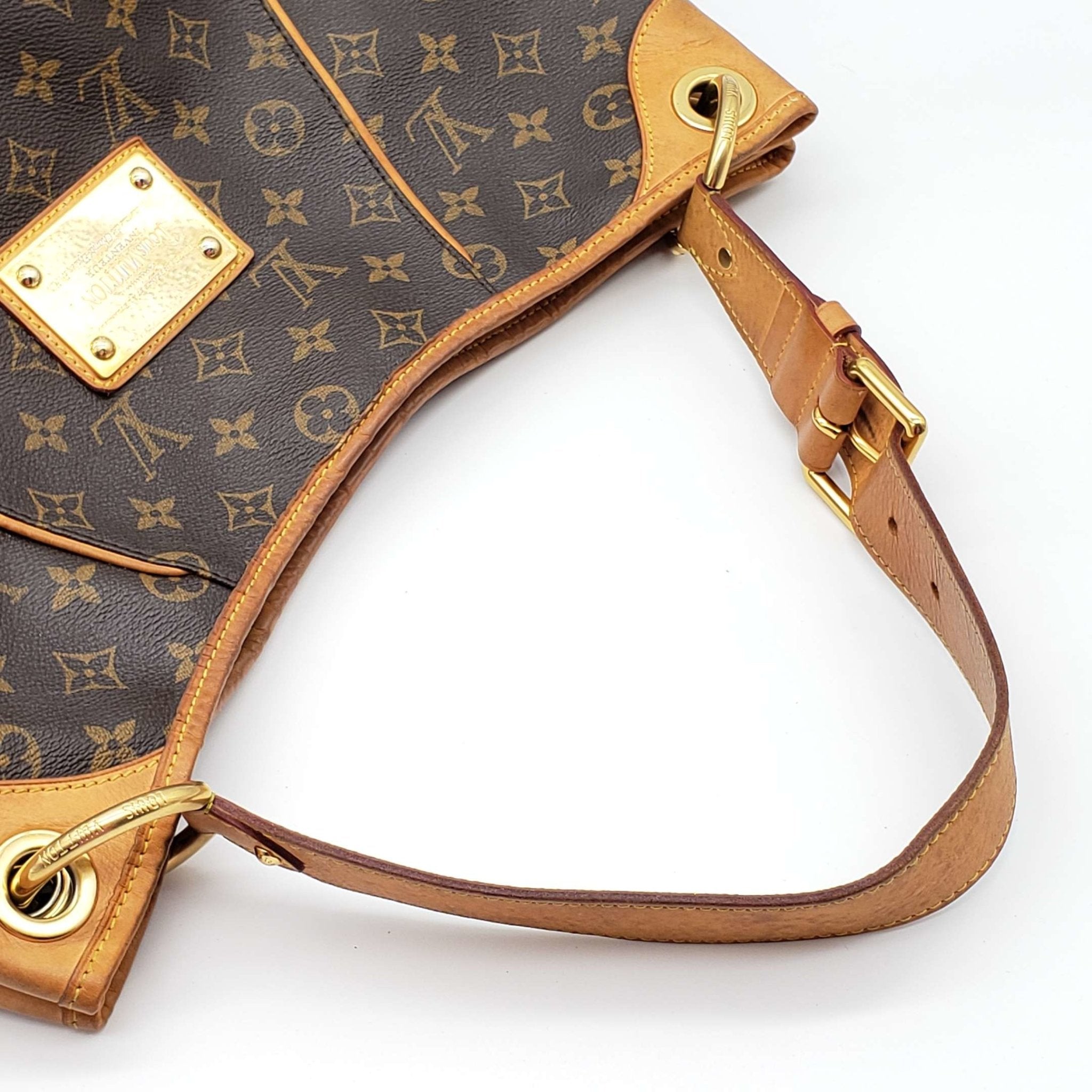 Louis Vuitton Galliera GM Monogram Tote Bag