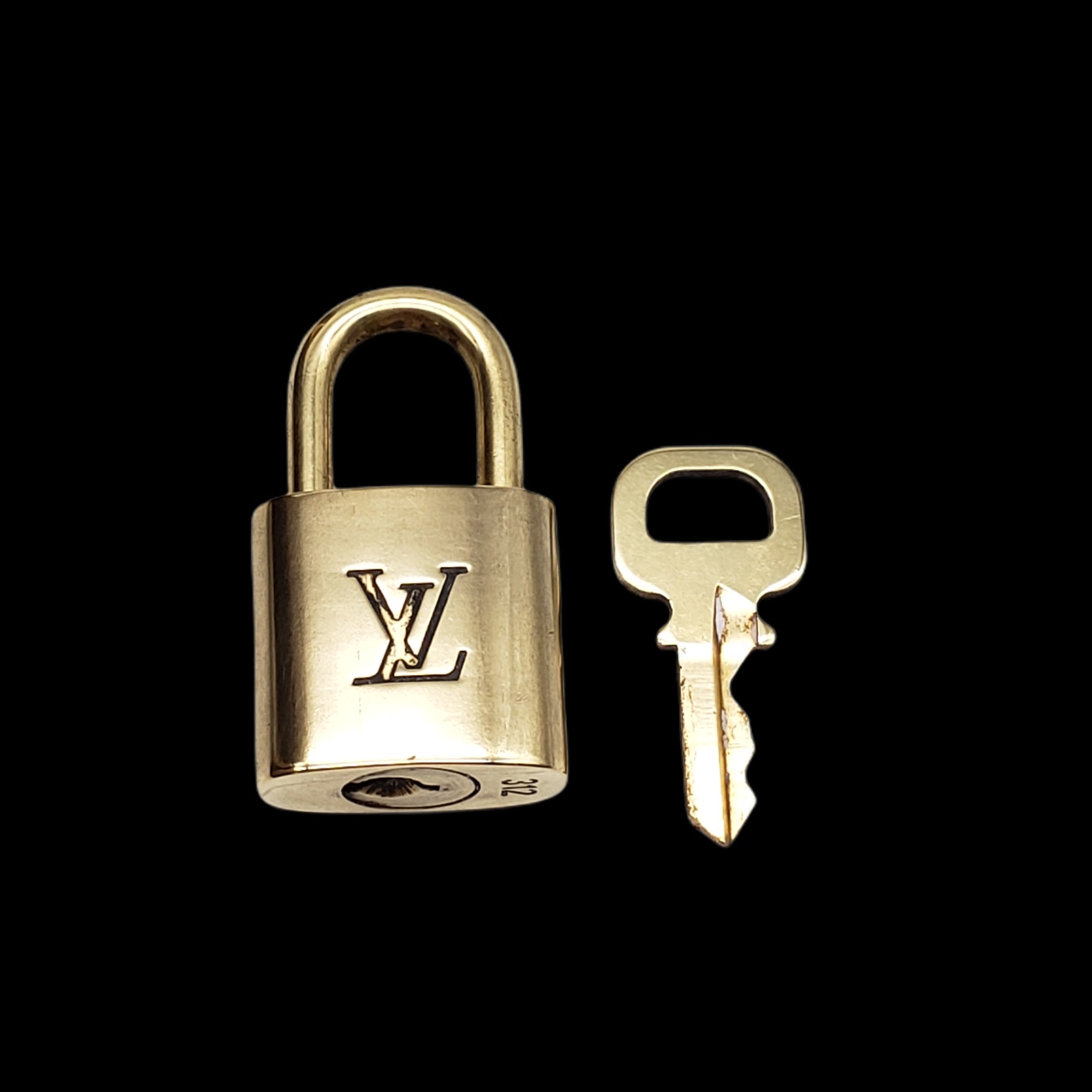 Louis Vuitton Gold Brash 1 Lock and 1 Key