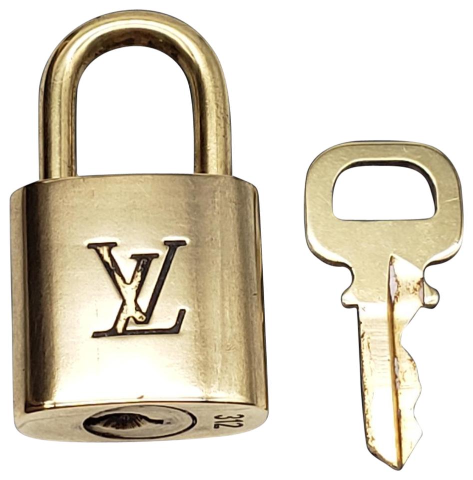 Louis Vuitton Gold Brash 1 Lock and 1 Key