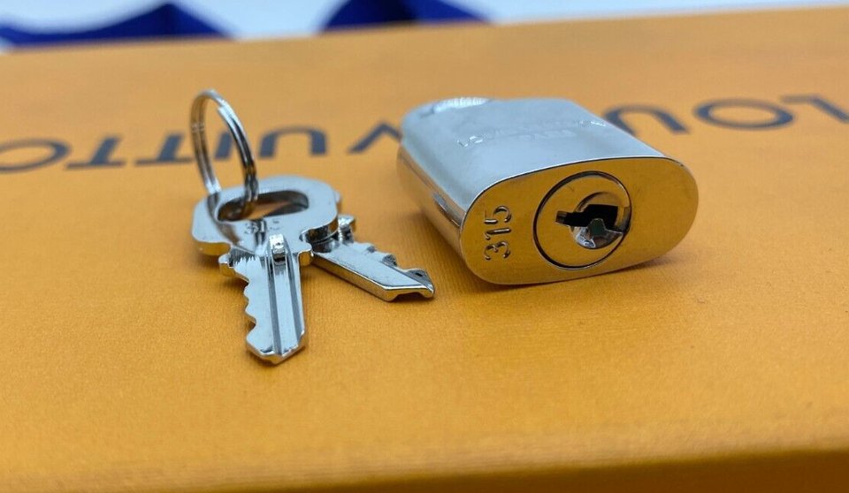 Louis Vuitton Lock & 2 Key Brass Silver #315