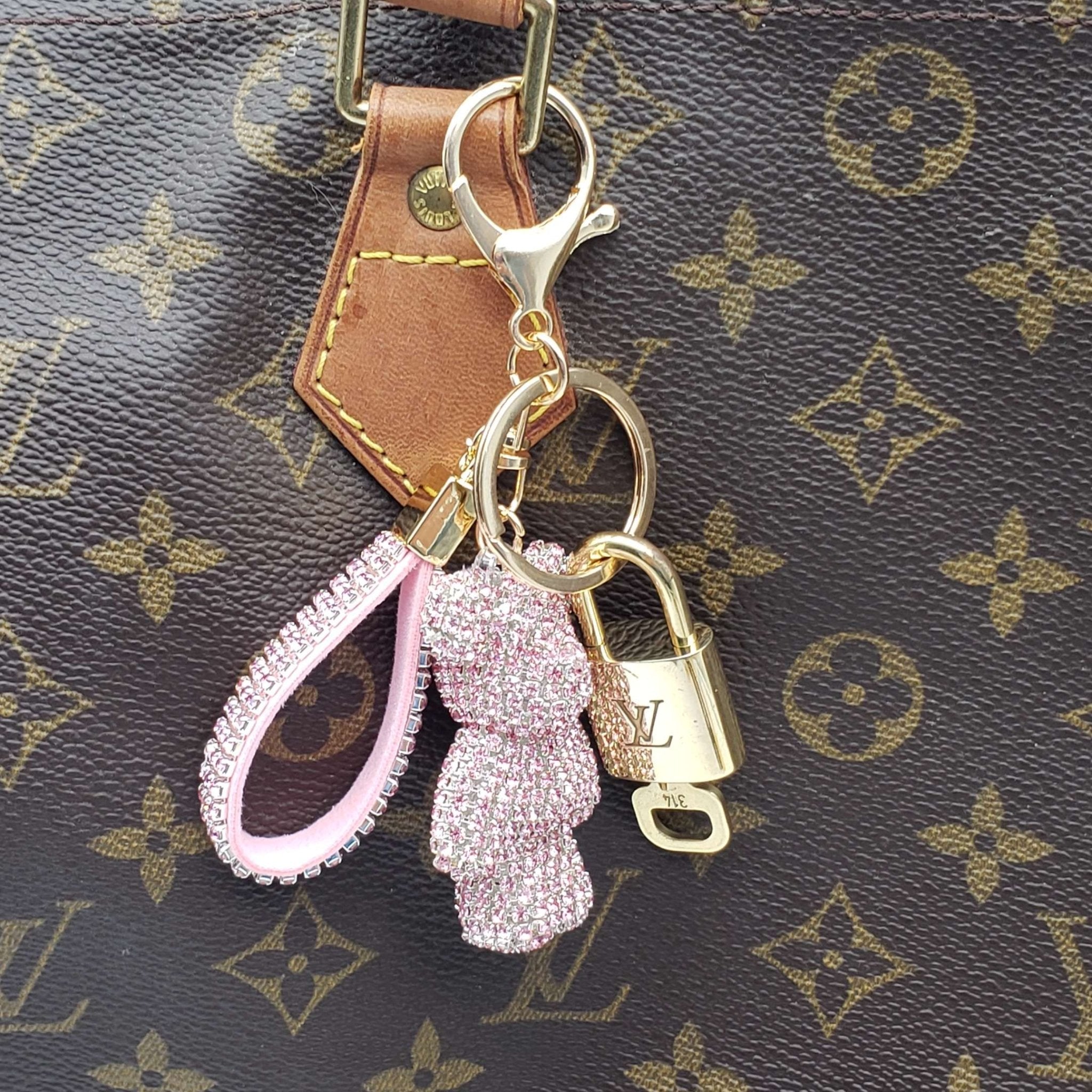 Lo100%  Louis Vuitton Lock and Key with Unbranded Keychain, Keycharm, Bagcharm