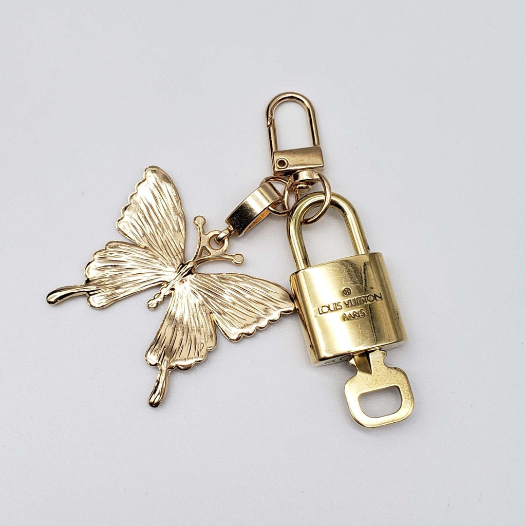 100%  Louis Vuitton Lock and Key with Unbranded Keychain, Keycharm, Bagcharm